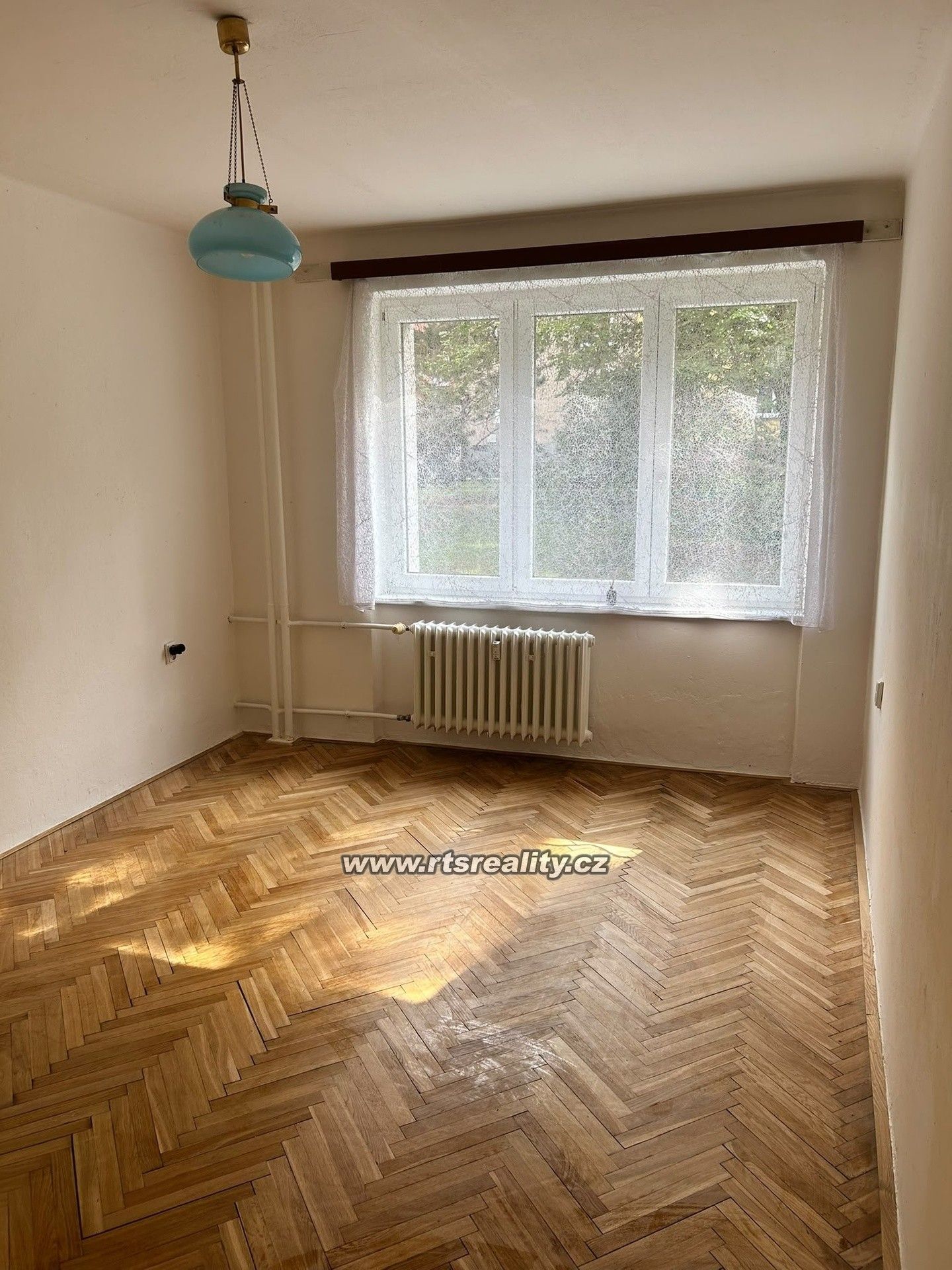 Byt 2+1 · 52 m² · Malovická, Praha - 3