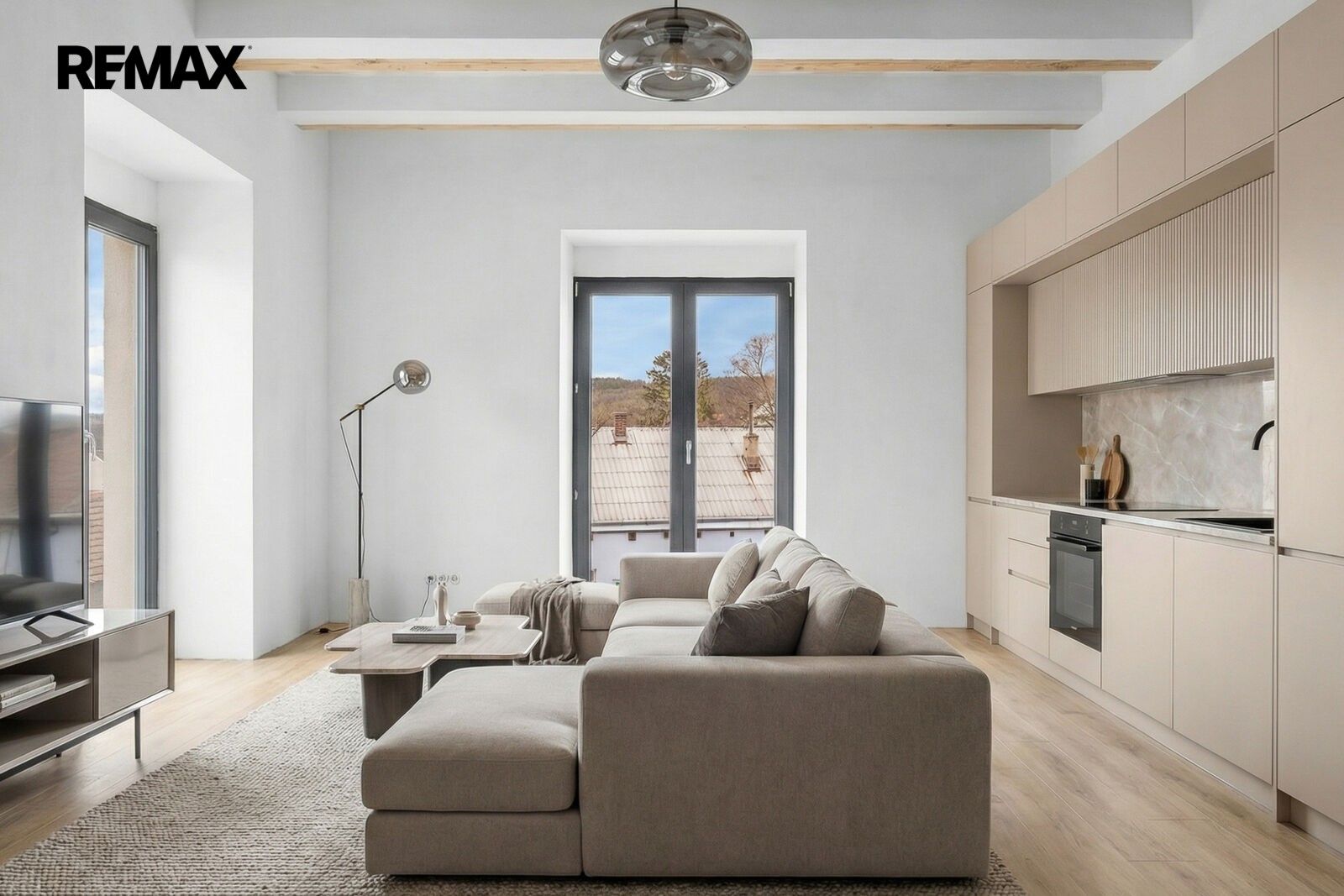 Prodej byt 2+kk - Mcely, 52 m² - 2