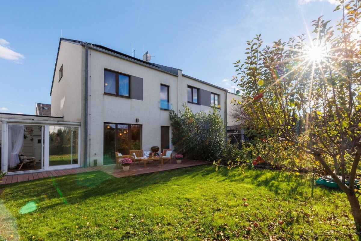 Rodinné domy, Praha, 198 00