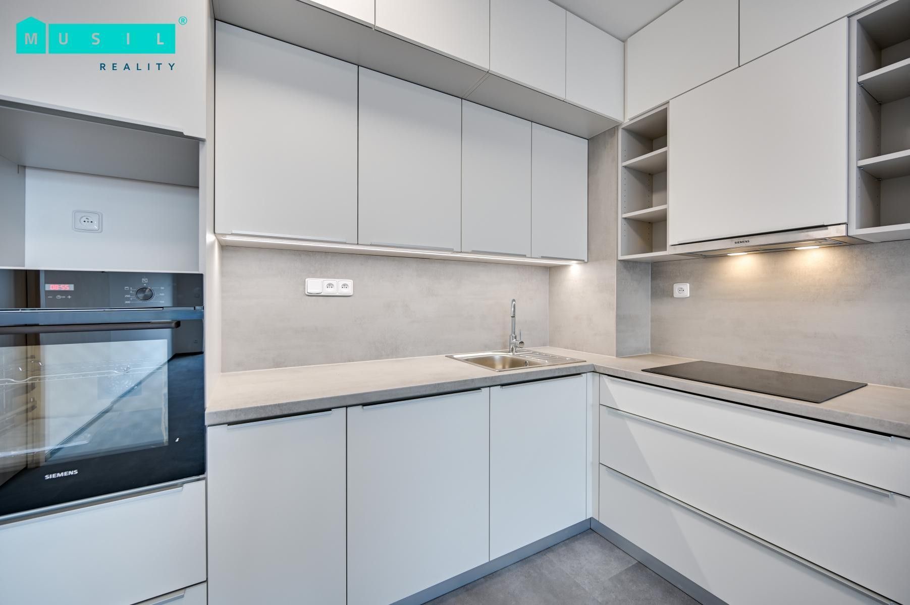 2+kk, Andělská,Nové Sady, 67 m² - 2