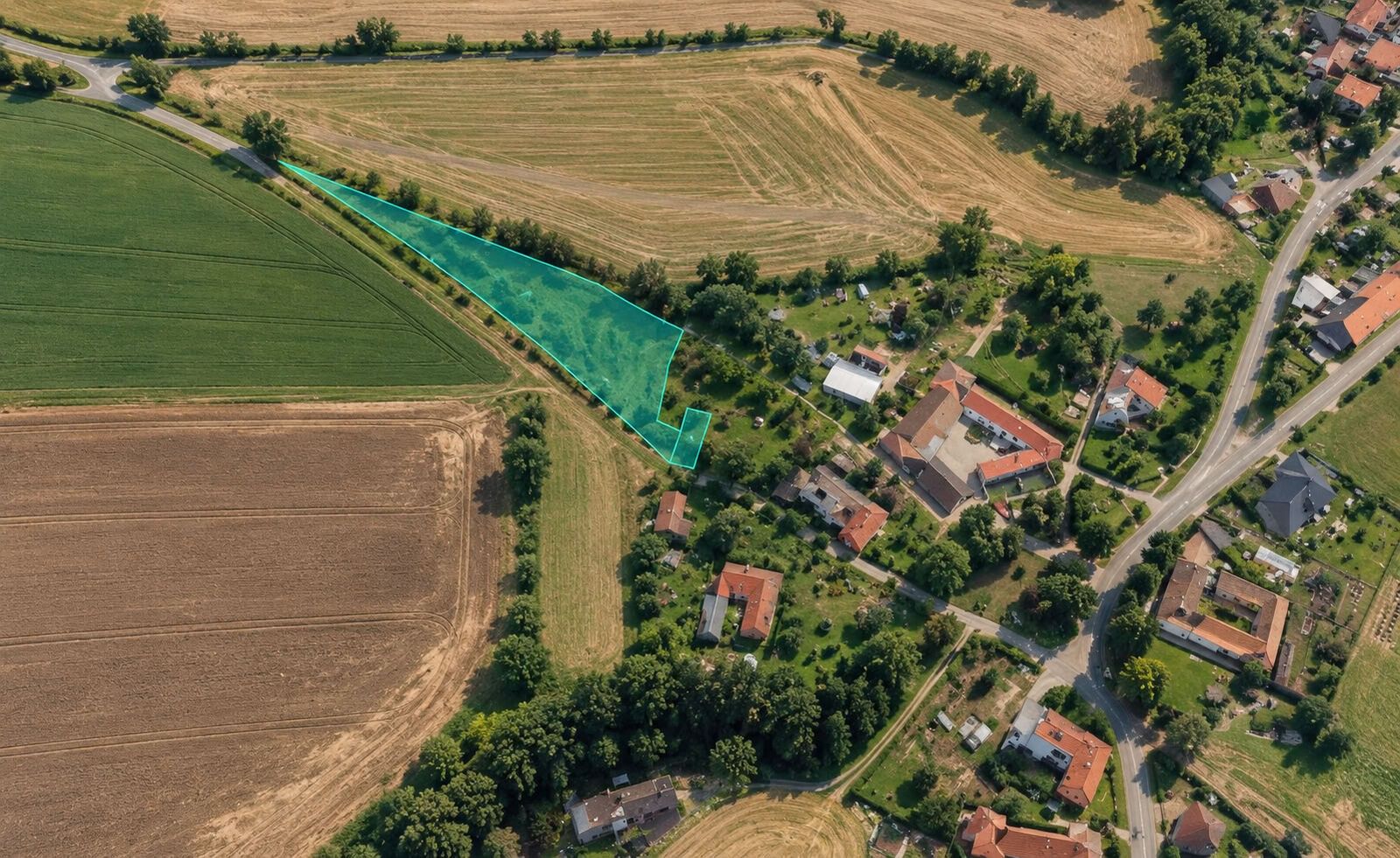 Pozemek pro bydlení · 2 605 m² · Vísky - 4