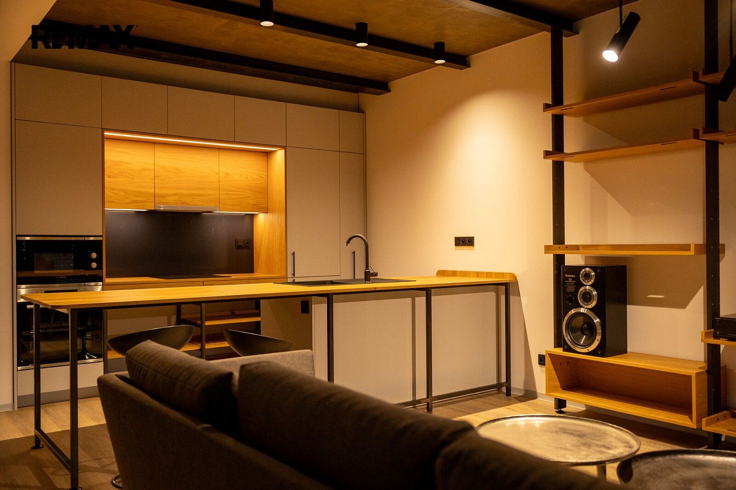 Byt 4+kk · 115 m² · Praha - Vysočany, okres Praha 9, Hlavní město Praha - 4