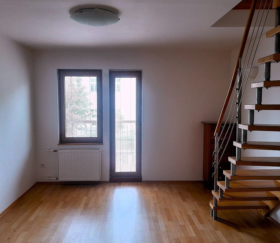 2+1, U Malvazinky, Praha 5 - Smíchov, 83 m² - 2