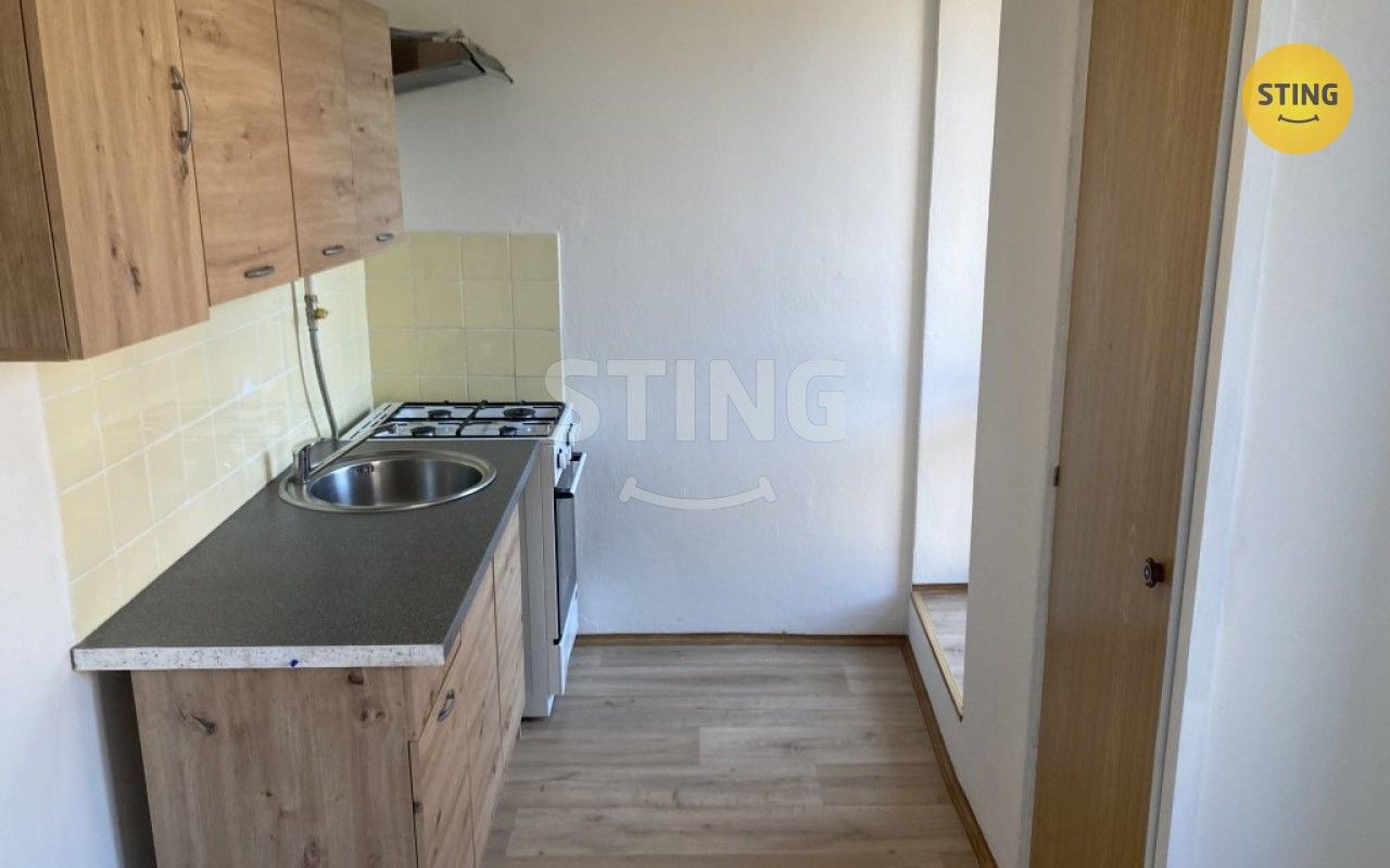 Pronájem byt 1+1 - Polanova, Opava, 36 m²