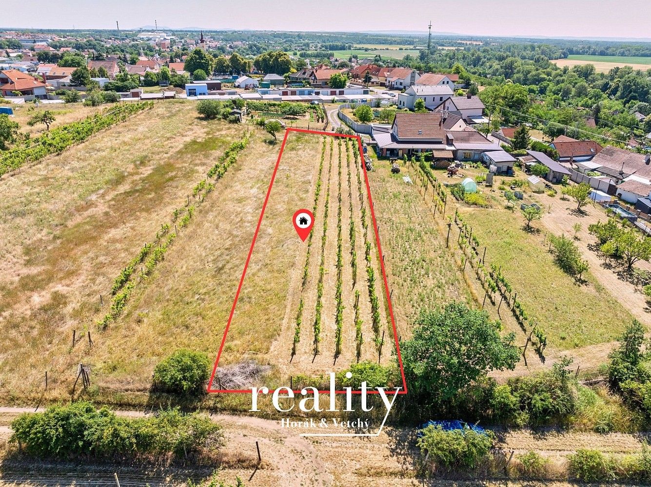 Pozemek pro bydlení, 1 212 m²