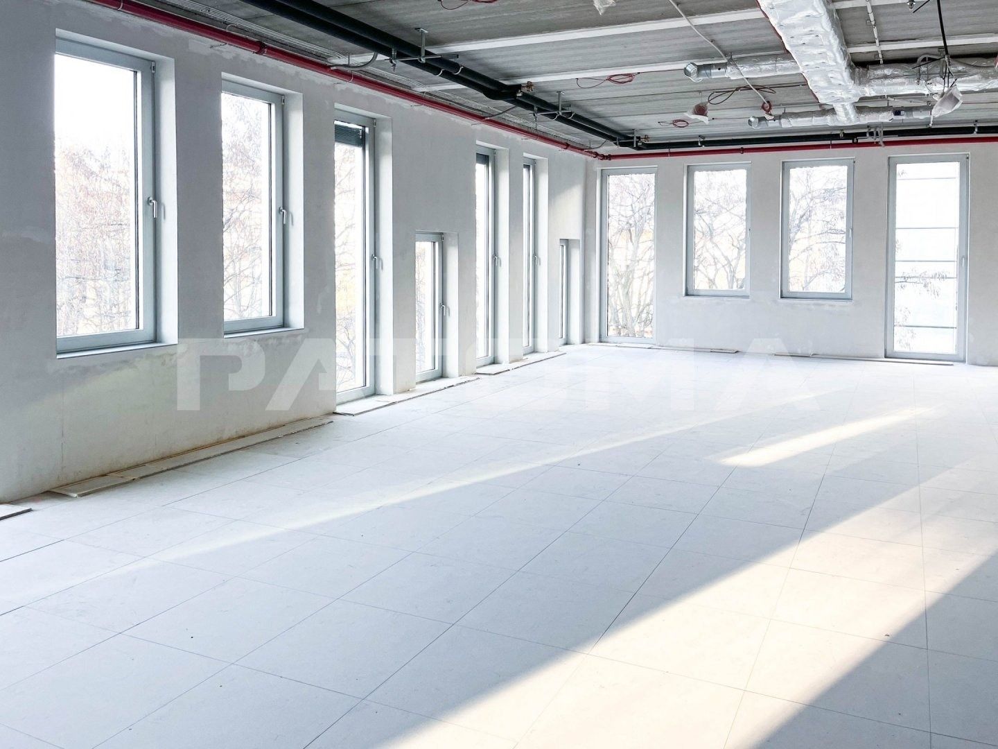 Pronájem kancelář - Generála Píky, Praha, 183 m²