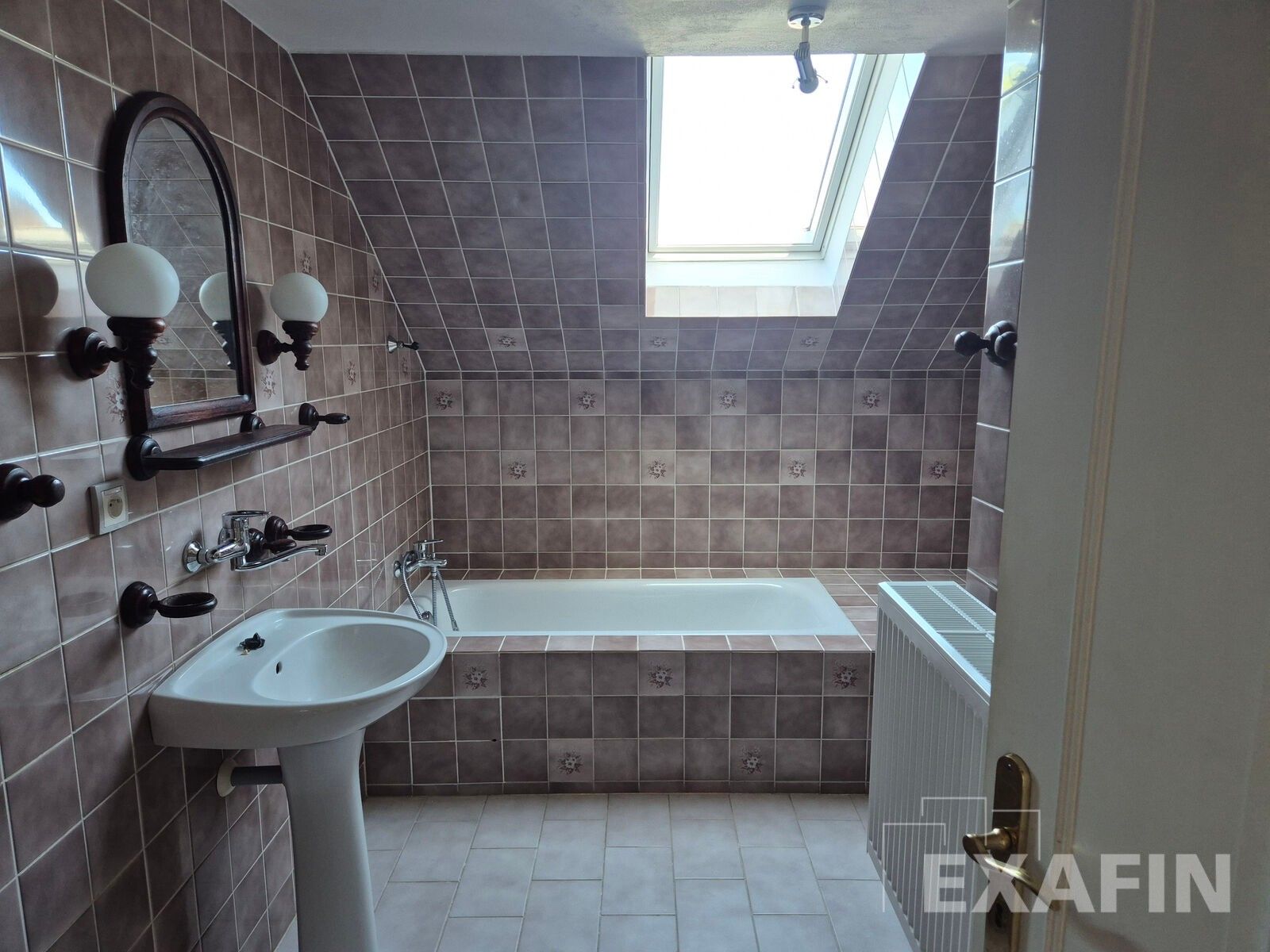 Pronájem rodinný dům - V Kněžívce 268, Tuchoměřice, 184 m² - 5