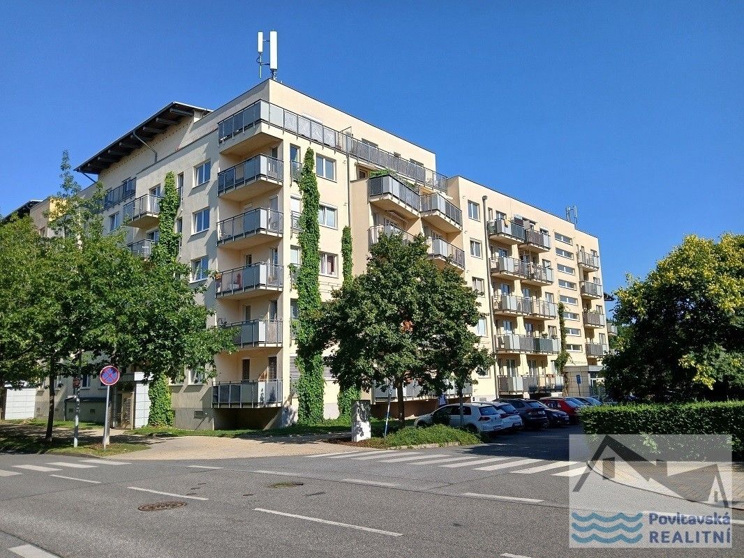 1+kk, Bratislavská 1492, Praha Hostivař, 33 m² - 1