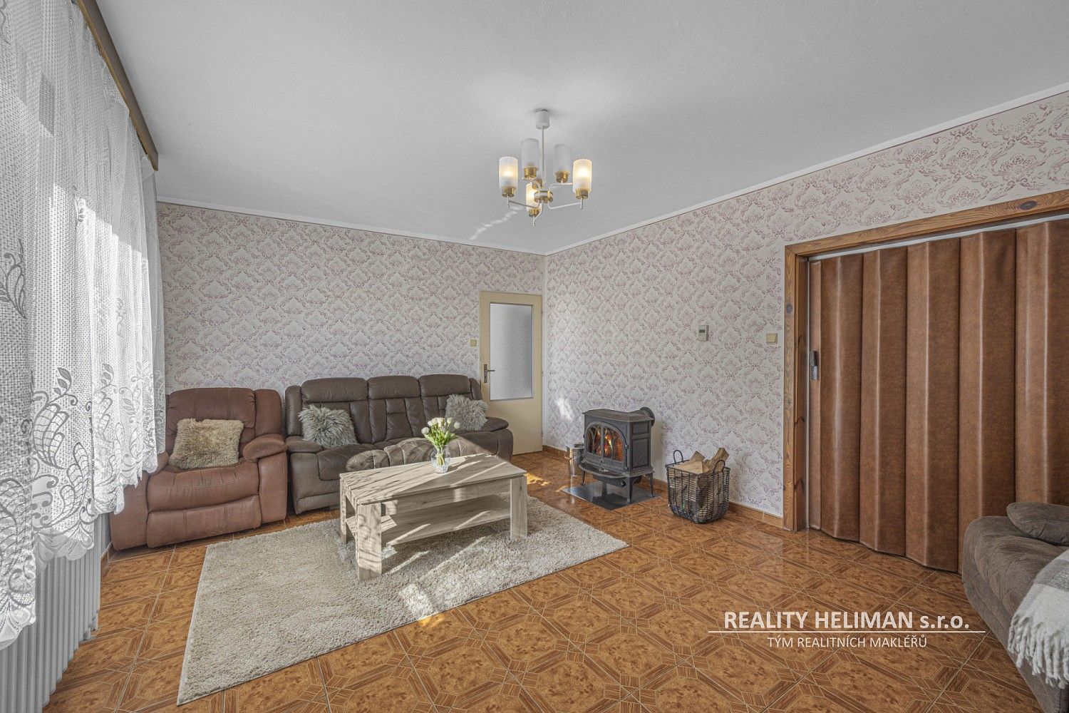 Prodej rodinný dům - Líbeznice, okres Praha-východ, Středočeský kraj, 393 m² - 5