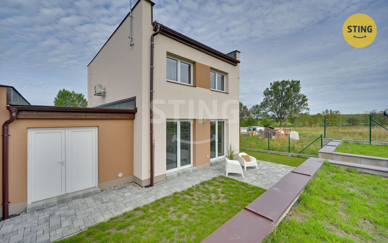 Rodinné domy, Východní, Sezemice, 120 m² - 2