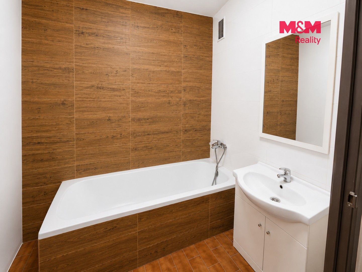 Byt 2+1 · 53 m² · Slovenská, Karviná - 3