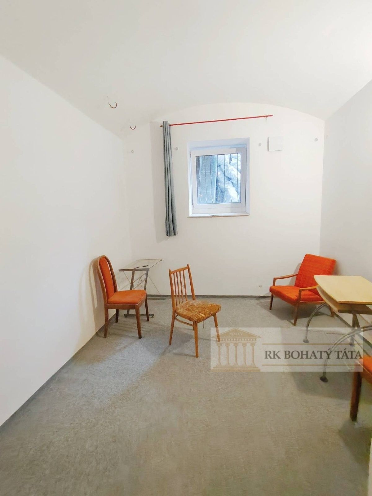 Kancelář · 75 m² · Ovenecká, Praha - 4