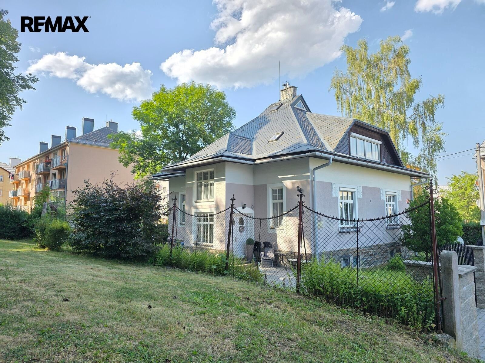 Vila, 240 m²