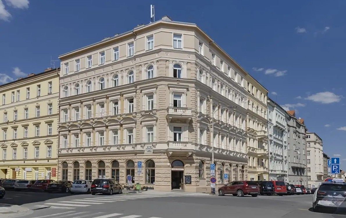 4+kk, Ovenecká, Praha, 120 m² - 2