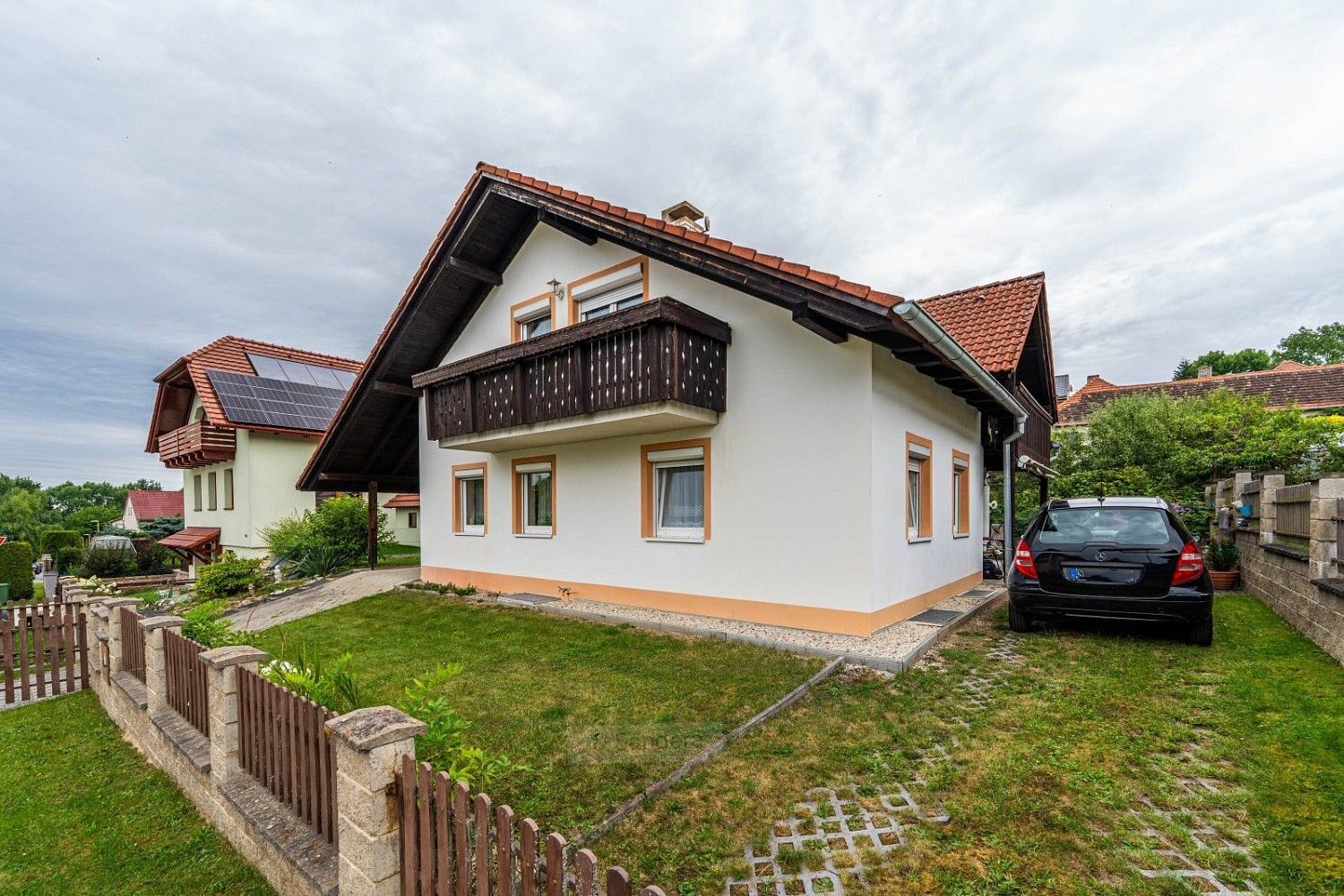 Rodinné domy, Vodňany - Pražák, okres Strakonice, Jihočeský kraj, 330 m² - 2