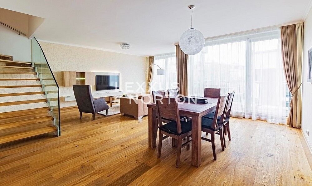 4+kk, Praha - Vinohrady, okres Praha 2, Hlavní město Praha, 146 m² - 2