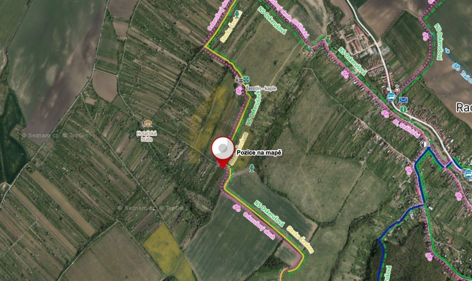 Zahrady, Strážnice, 3 867 m²