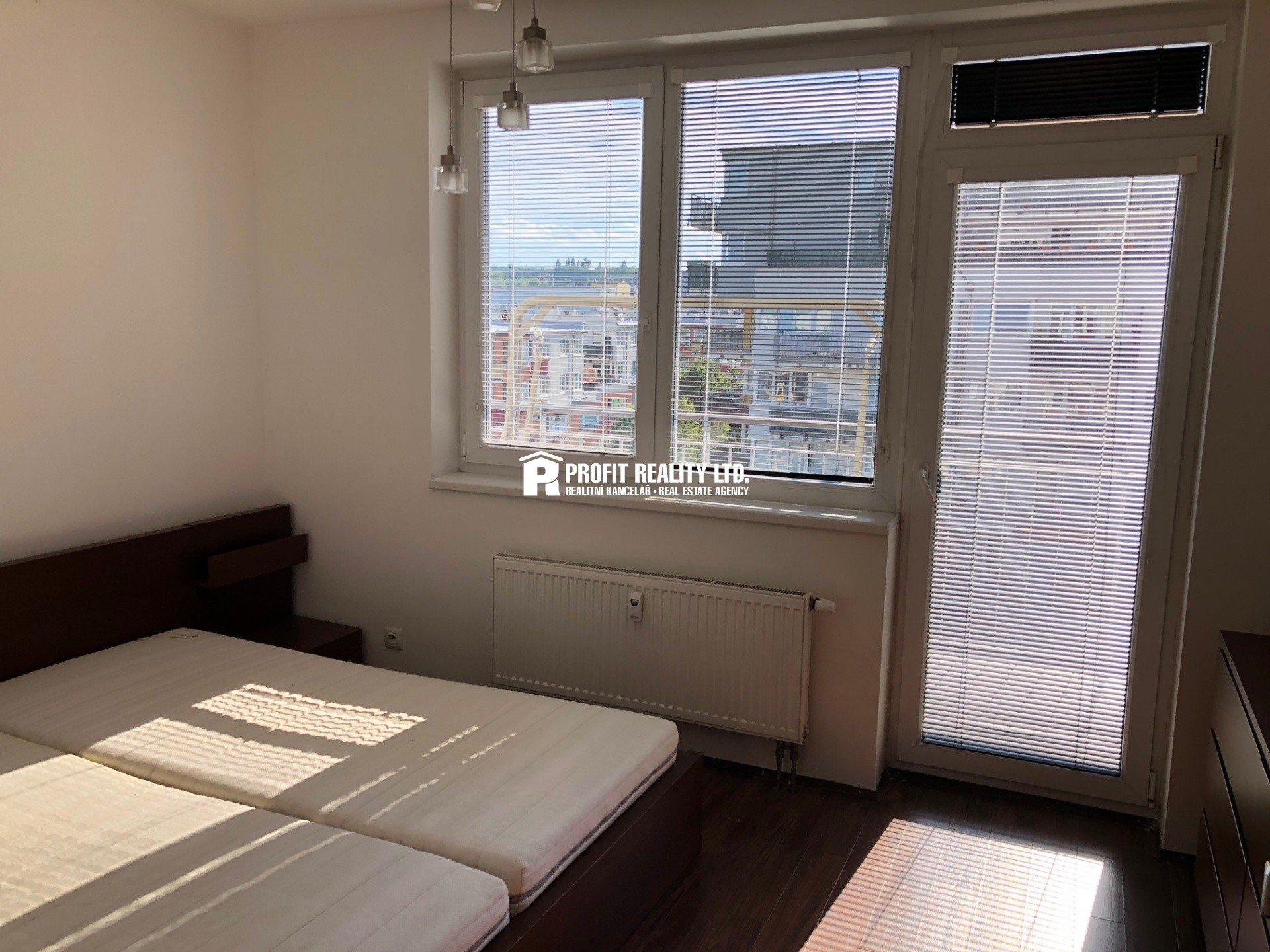 Pronájem byt 2+kk - Pod Harfou, Praha, 56 m² - 5