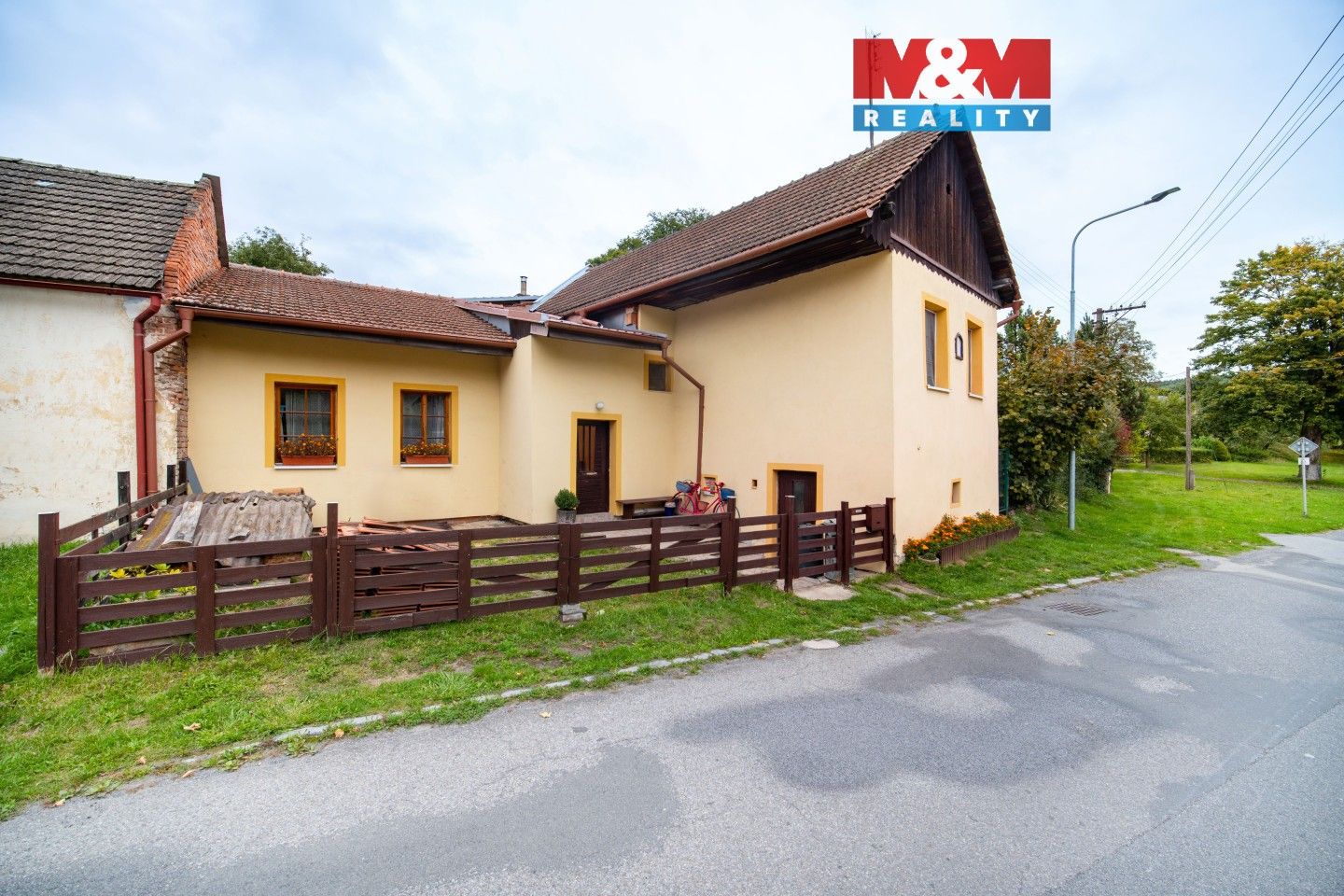 Prodej ubytovací zařízení - Březina, 262 m²