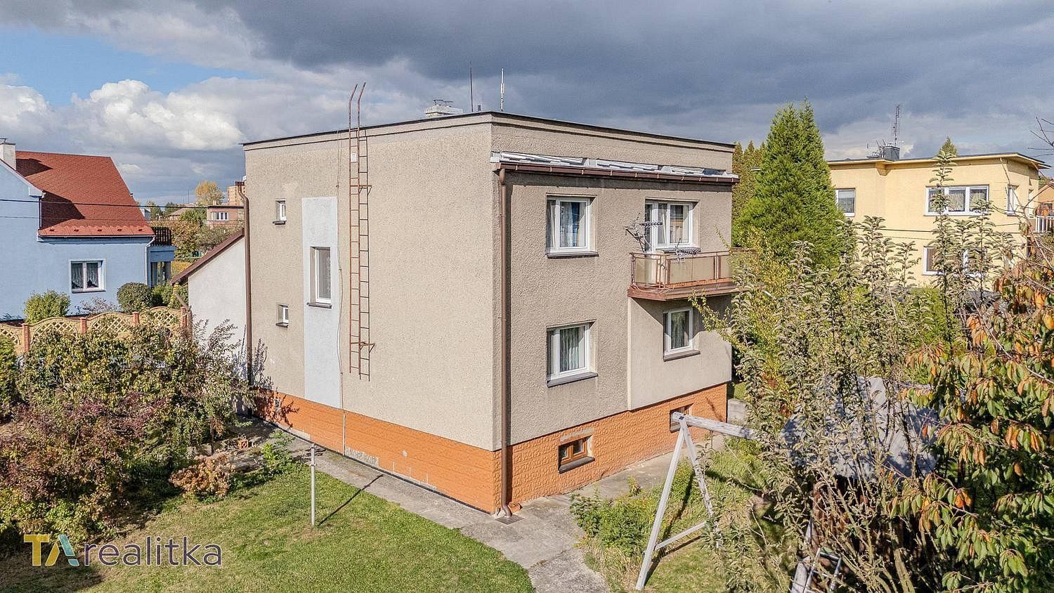 Rodinné domy, Zahradní, Orlová - Lutyně, okres Karviná, 220 m² - 1