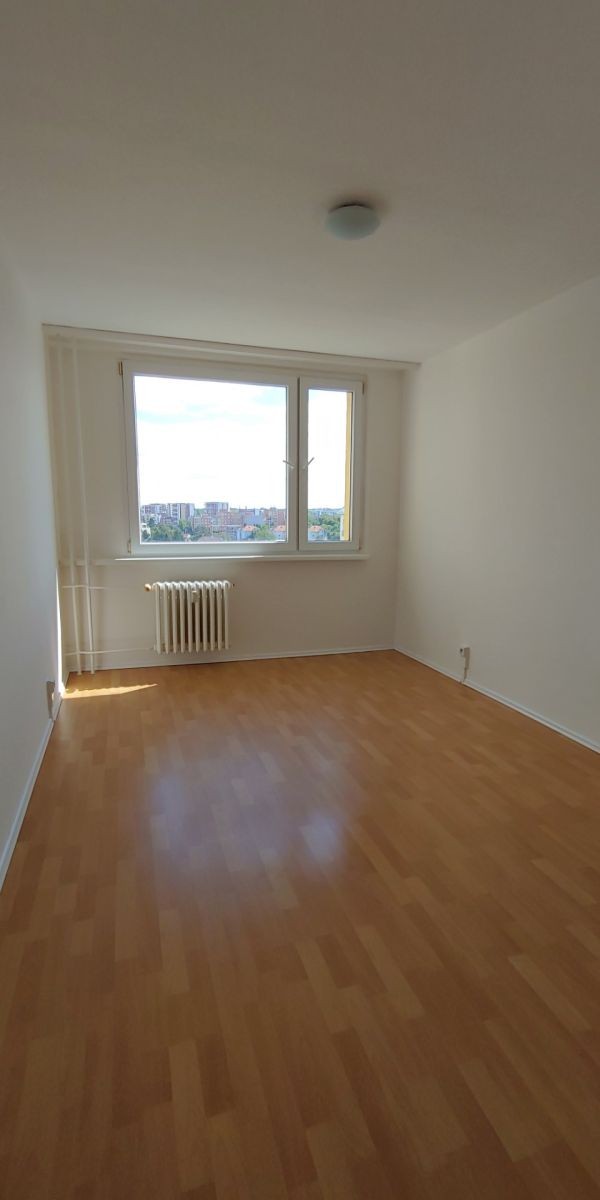 Byt 3+1 · 74 m² · Krausova, Praha - Letňany - 3