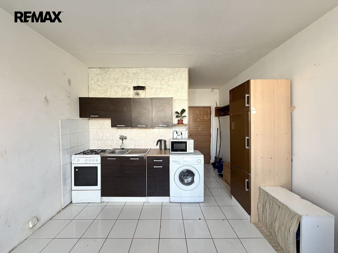 Prodej byt 1+1 - Chomutov, Ústecký kraj, 36 m² - 2