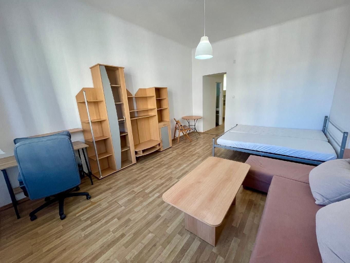 1+1, Komárovská, Brno - Komárov, Jihomoravský kraj, 35 m² - 2