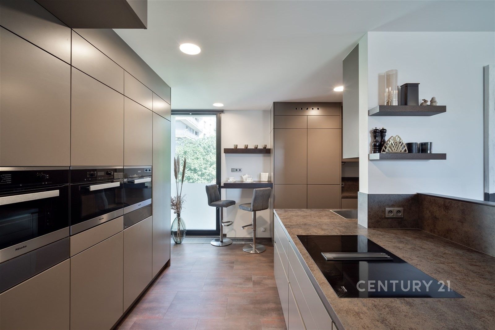 5+kk, Radlická 348, Praha Radlice, 317 m² - 1