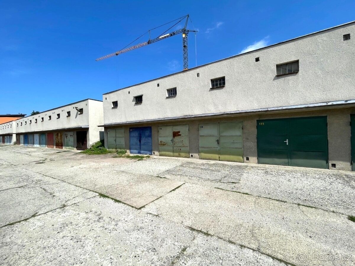 Garáže, Uherský Brod, 688 01, 22 m²