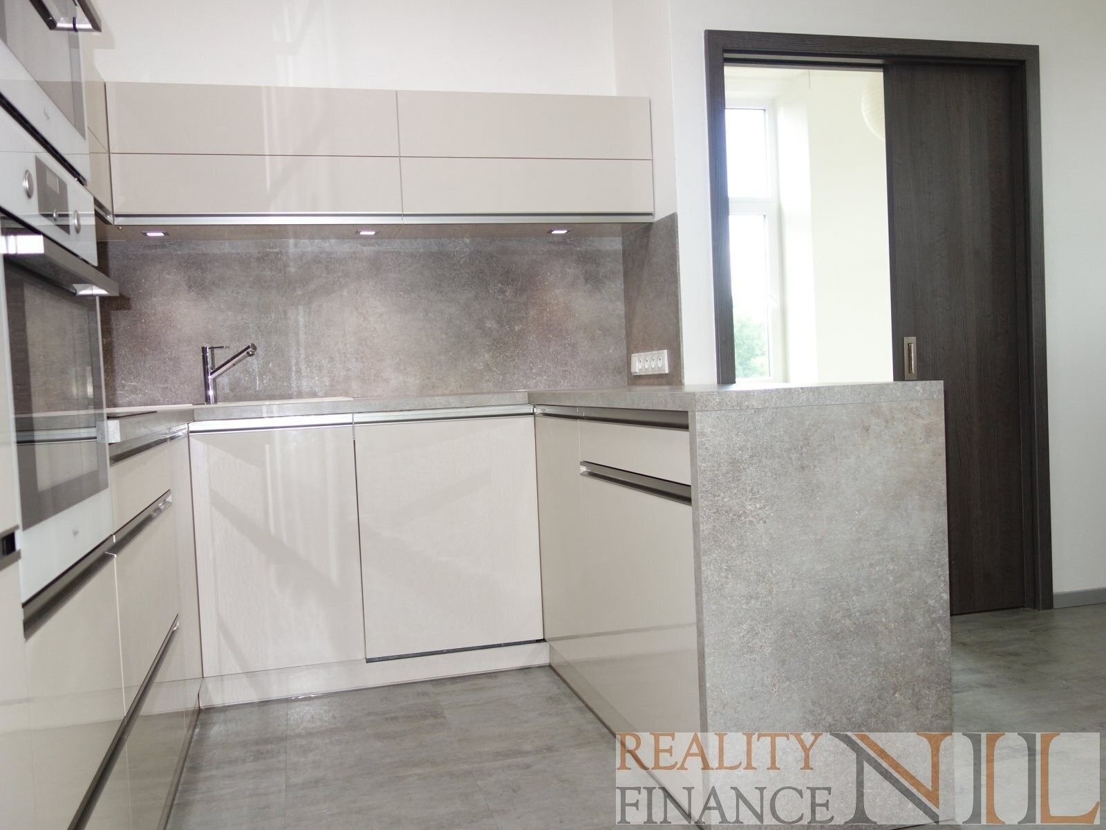3+kk, Na Roudné 324, Plzeň Severní Předměstí, 82 m² - 2