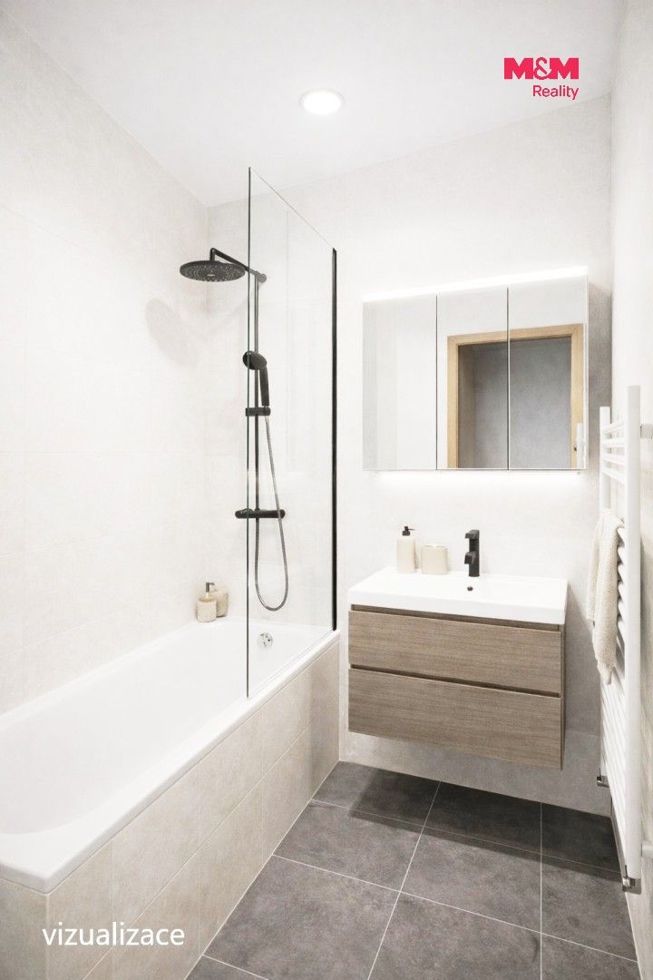 Byt 4+1 · 88 m² · Komenského, Ostrava - 4