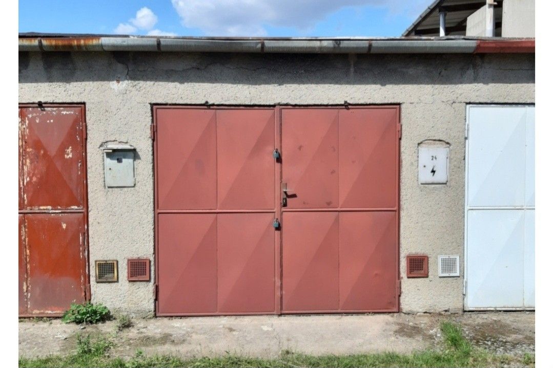 Garáže, Přerov, 750 02