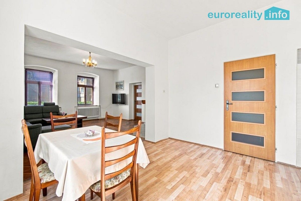 Prodej rodinný dům - 9. května, Horní Police, okres Česká Lípa, 213 m² - 5