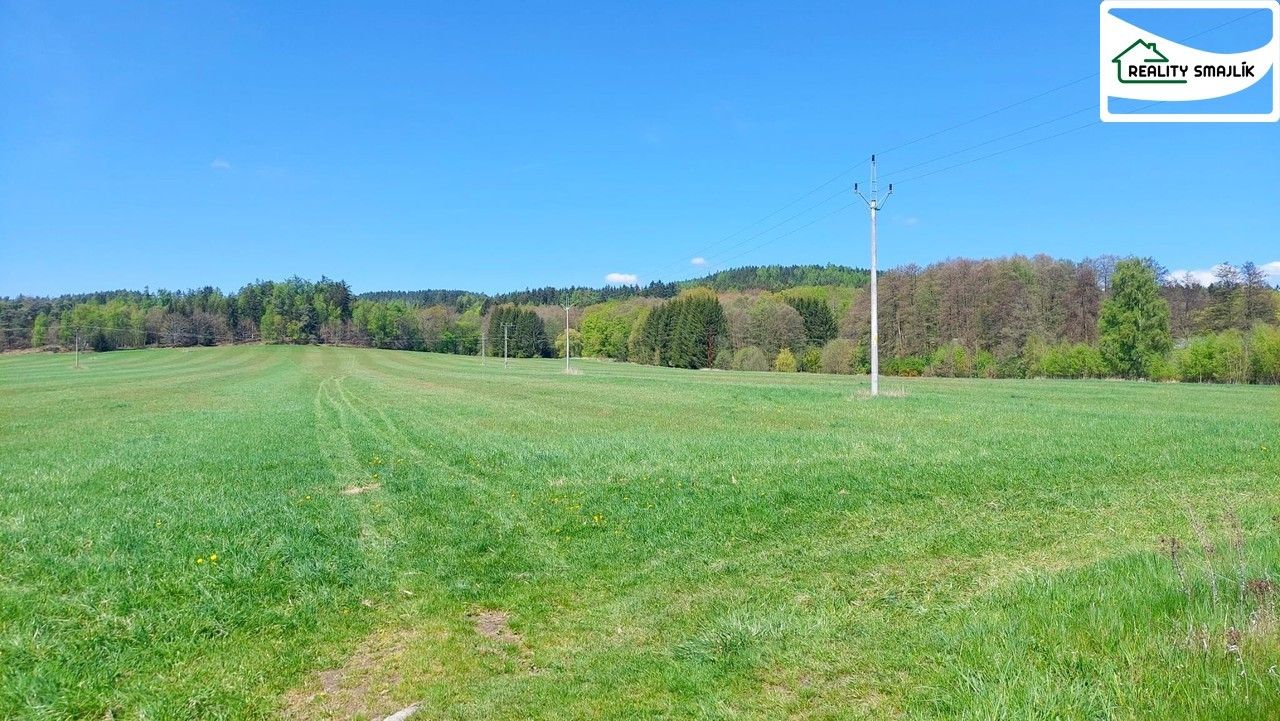 Zemědělský pozemek, 100 869 m²