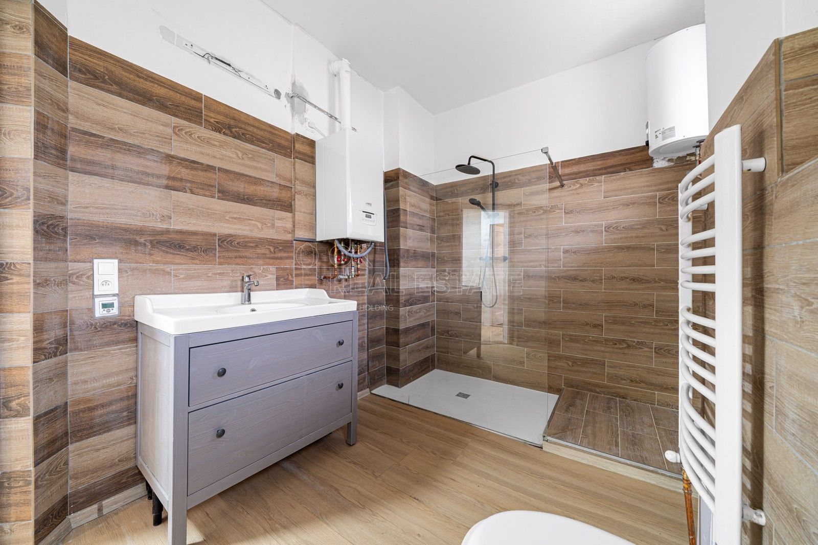 4+1, Kosmonautů, Karlovy Vary Rybáře, 85 m² - 2