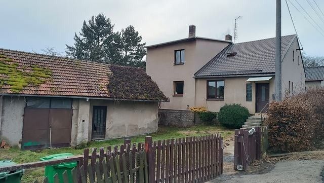 Rodinné domy, Věž, 582 56 - 1