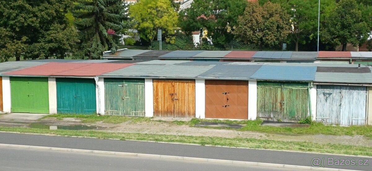 Garáže, Kadaň, 432 01 - 2