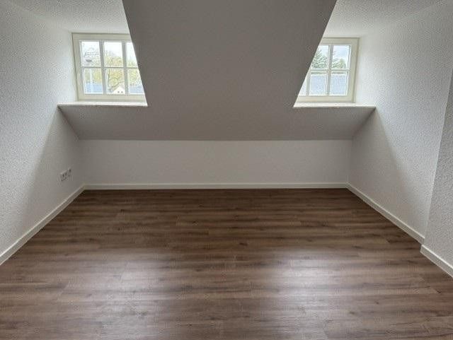 Pronájem byt 5+1 - Zwickauer Straße 483 Chemnitz Reichenbrand Sachsen 09117, 140 m² - 5