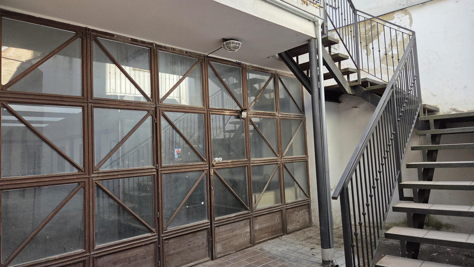 Pronájem restaurace - Mendlovo náměstí 20, Brno Staré Brno, 204 m² - 5