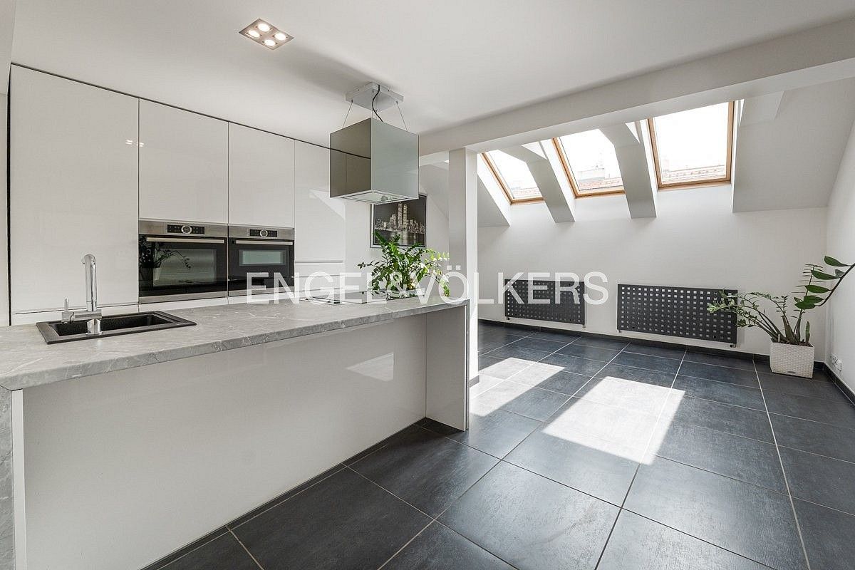 2+kk, Praha - Smíchov, okres Praha 5, Hlavní město Praha, 57 m² - 1