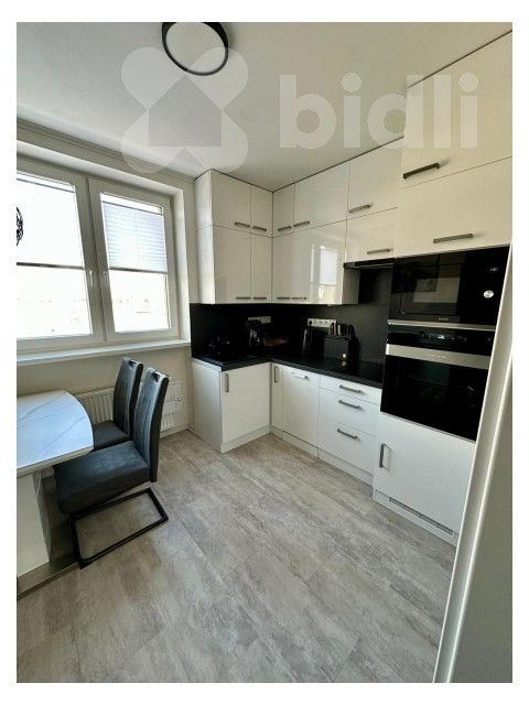 2+1, Jilemnická, Praha, 60 m²