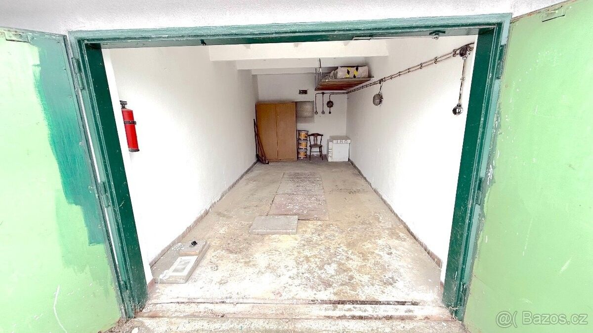 Prodej garáž - Hranice, 753 01