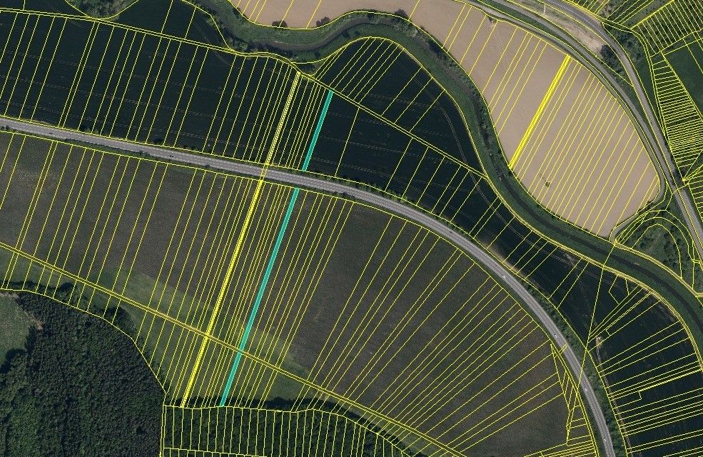 Prodej pozemek pro bydlení - Drslavice, 687 33