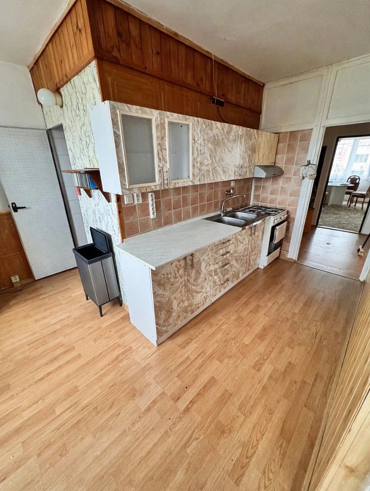 Byt 4+1, 79 m²