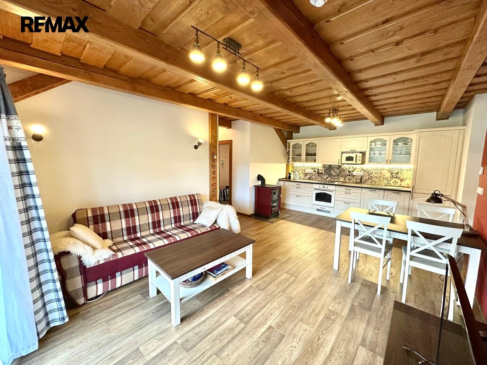 3+kk, Velké Karlovice, 58 m² - 1