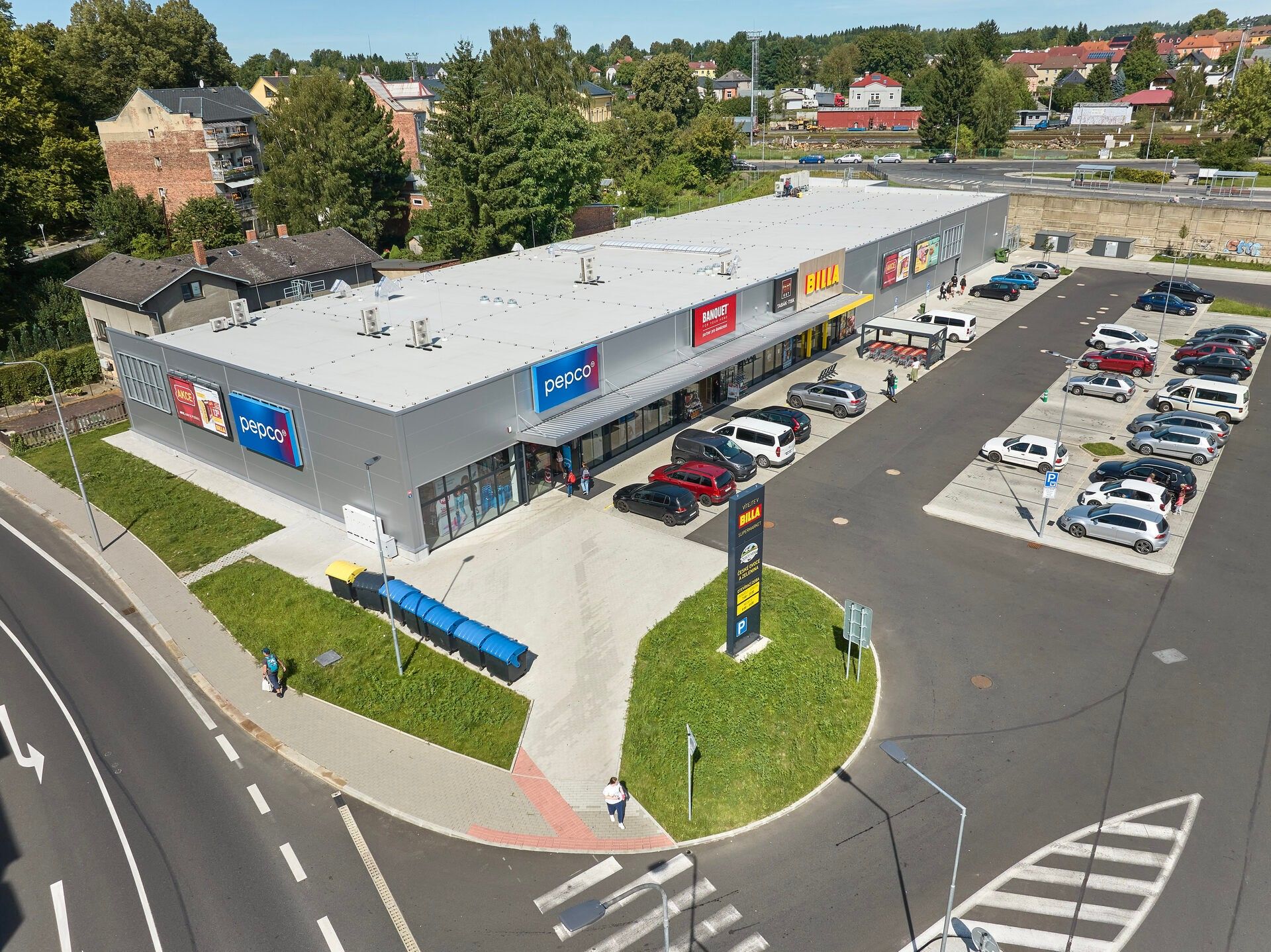 Obchodní prostory, Třída 9. května, Rumburk, 322 m² - 2