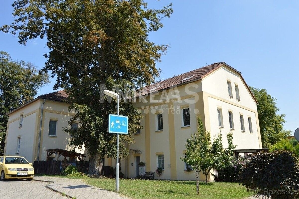 Byty, Milovice nad Labem, 289 24 - 1