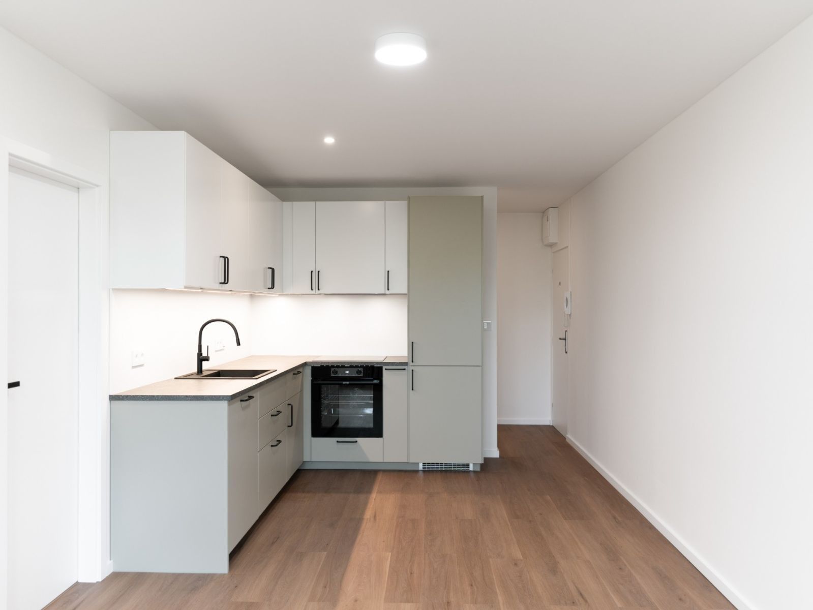 4+kk, Třebenická, Praha - Kobylisy, 71 m² - 1