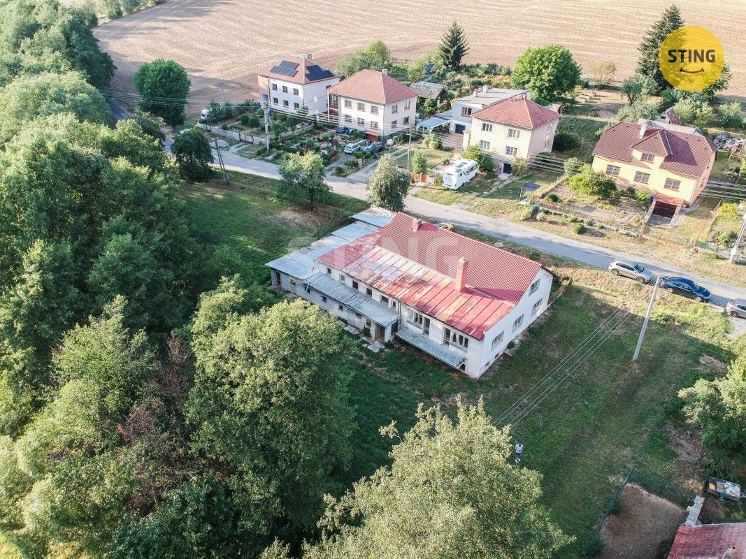 Rodinný dům · 340 m² · Rozsochy - 3