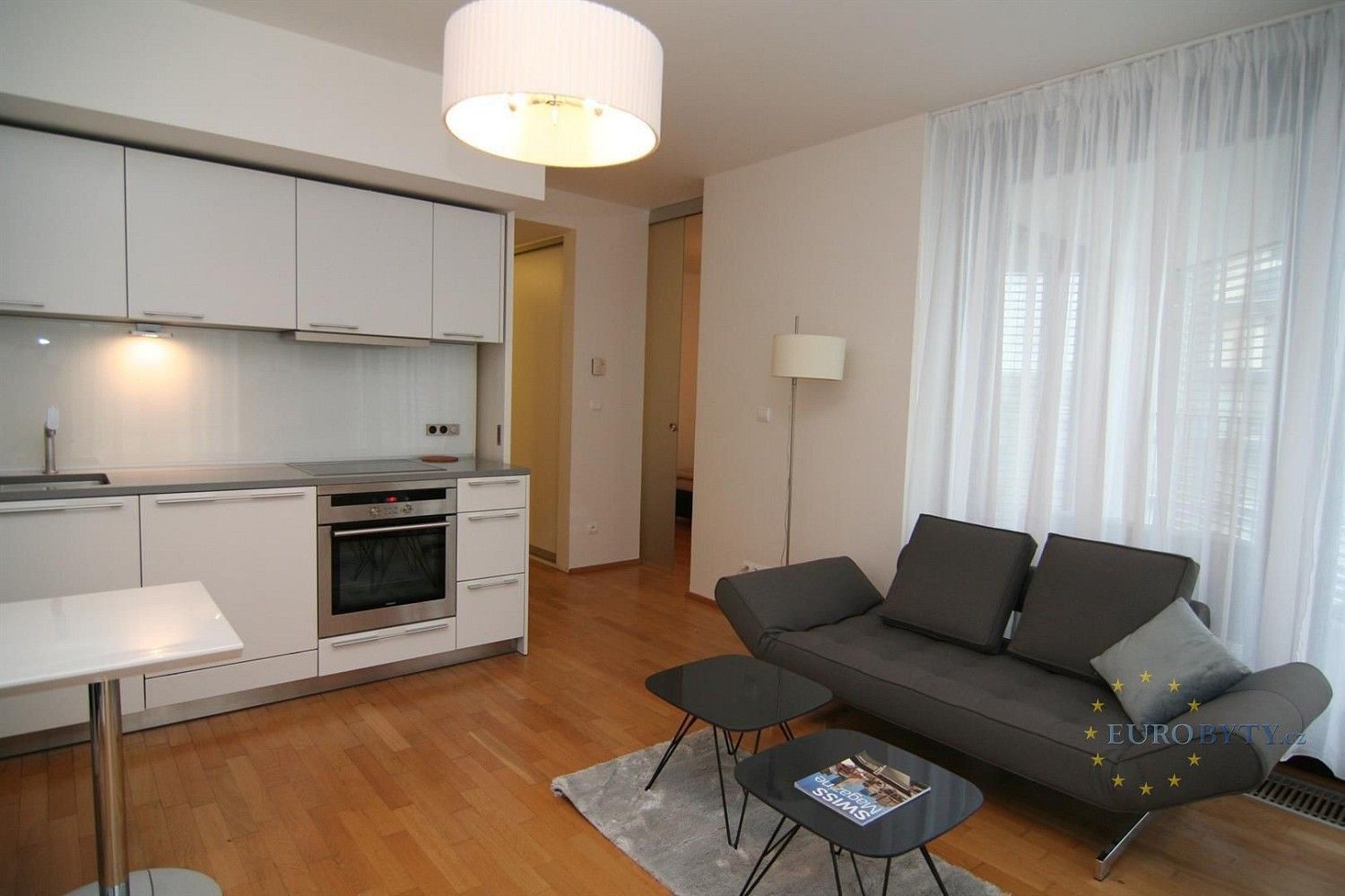 Pronájem byt 2+kk - Pitterova, Praha 3 - Žižkov, 70 m² - 2